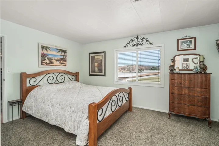 15040 Sandy Ridge Road, Lake Hughes, California 93532