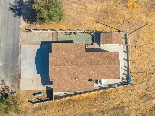 15040 Sandy Ridge Road, Lake Hughes, California 93532