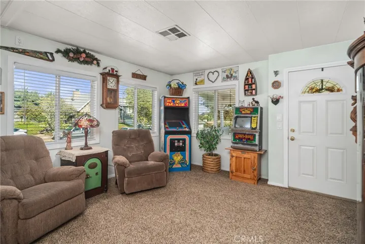 15040 Sandy Ridge Road, Lake Hughes, California 93532
