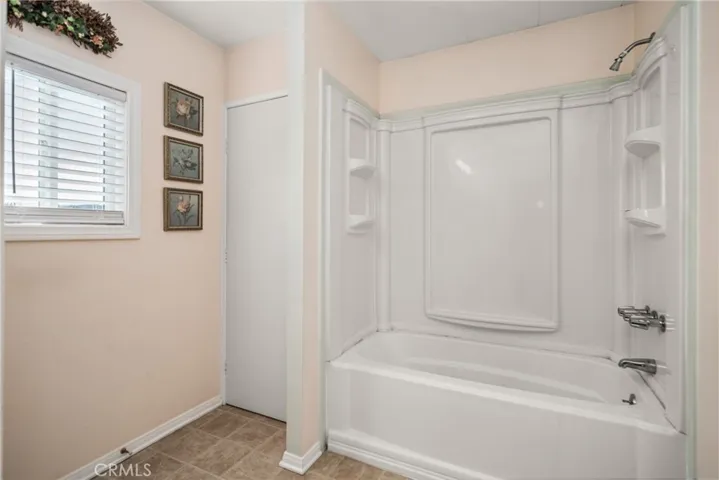15040 Sandy Ridge Road, Lake Hughes, California 93532