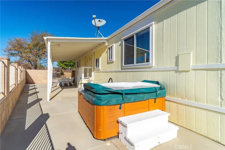 15040 Sandy Ridge Road, Lake Hughes, California 93532
