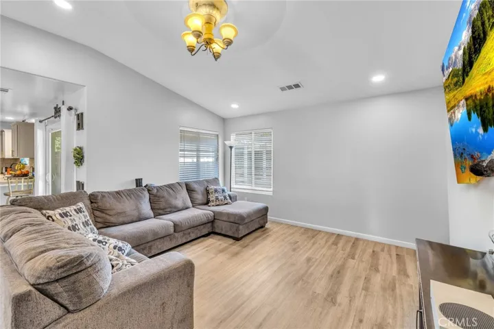 11014 Sonoma Creek Court, Bakersfield, California 93312