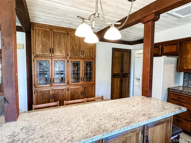 140 Holiday Way, Chowchilla, California 93610