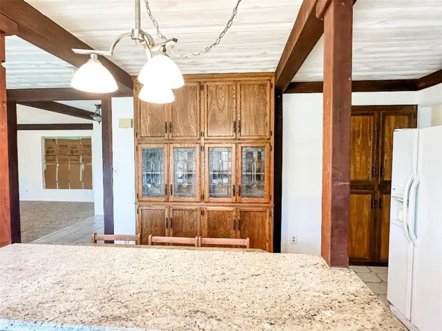 140 Holiday Way, Chowchilla, California 93610