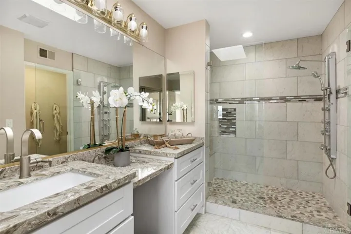 1250 Rue Saint Martin, San Marcos, California 92078