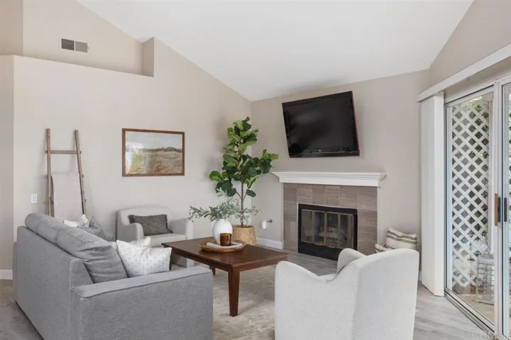 1250 Rue Saint Martin, San Marcos, California 92078