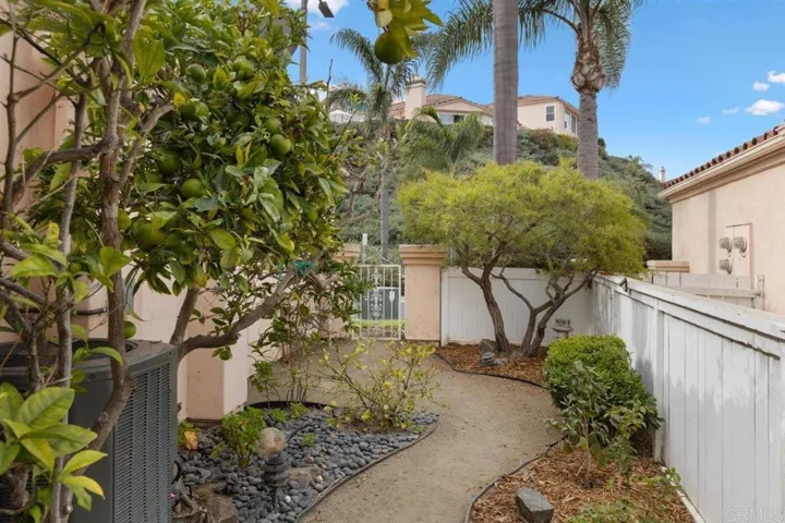 1250 Rue Saint Martin, San Marcos, California 92078