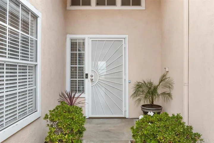 1250 Rue Saint Martin, San Marcos, California 92078