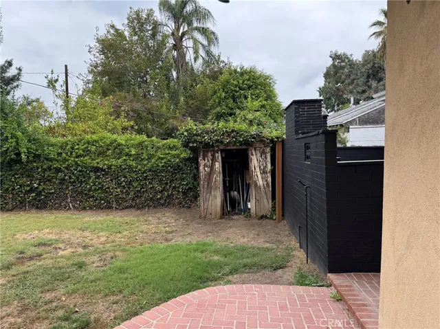 5213 Alhama Drive, Woodland Hills, California 91364