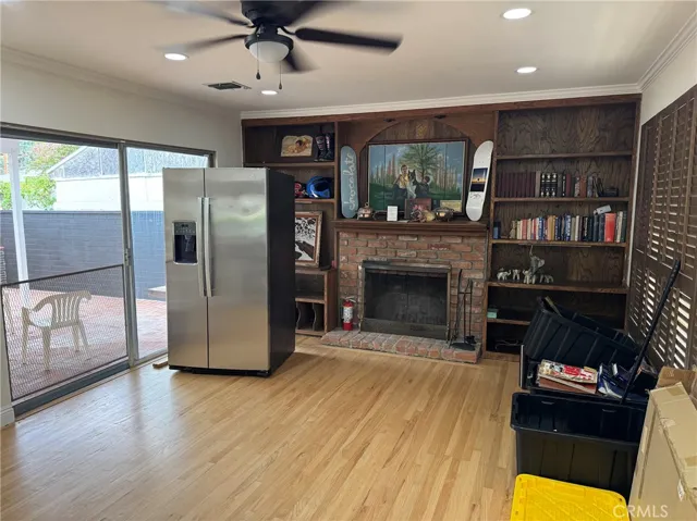5213 Alhama Drive, Woodland Hills, California 91364