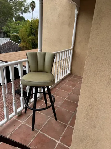 5213 Alhama Drive, Woodland Hills, California 91364