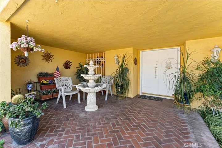 19762 Le Mans Circle, Yorba Linda, California 92886
