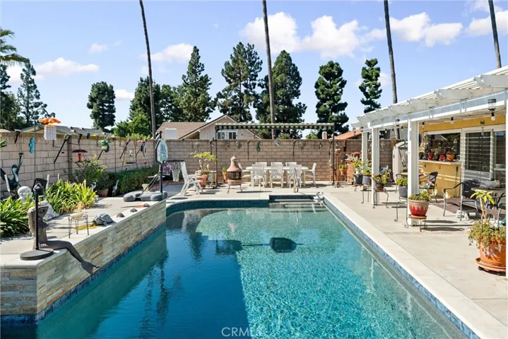 19762 Le Mans Circle, Yorba Linda, California 92886