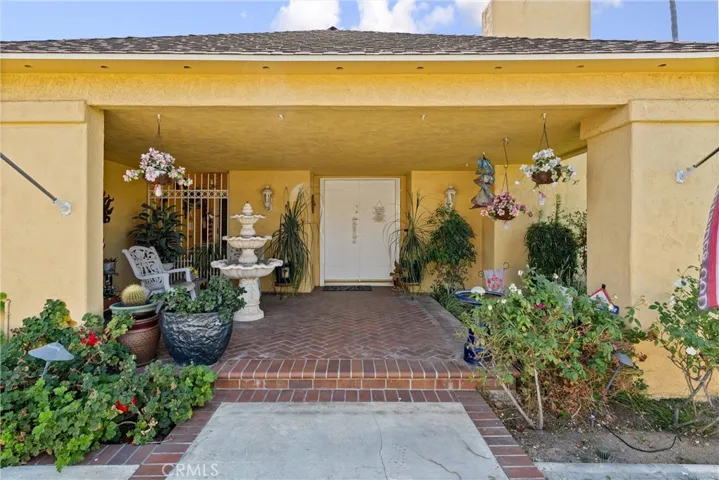 19762 Le Mans Circle, Yorba Linda, California 92886