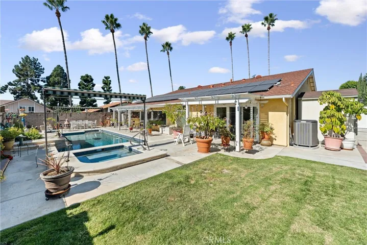 19762 Le Mans Circle, Yorba Linda, California 92886