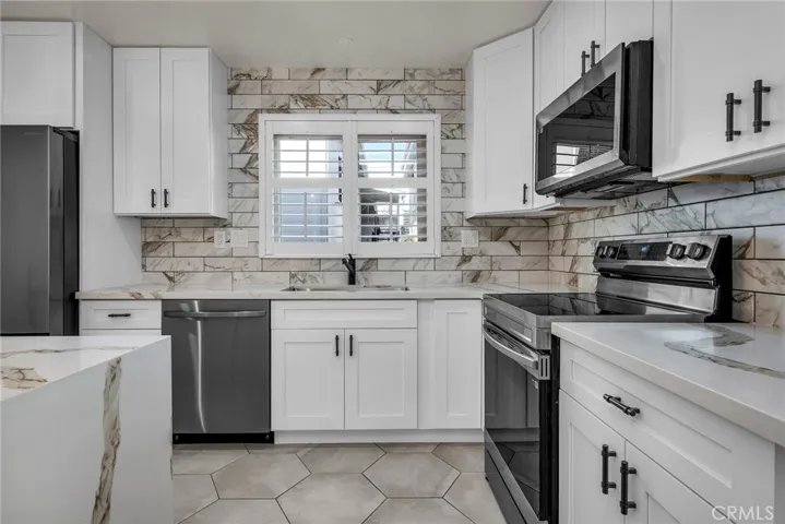 Entertainer's kitchen