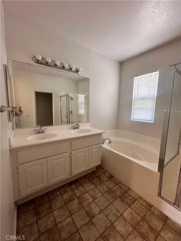 1872 Browning Court, San Jacinto, California 92583