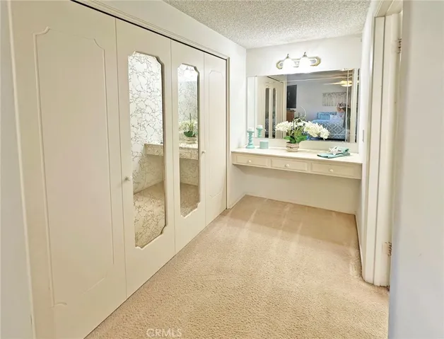 Sit-Down Vanity Counter and Closets