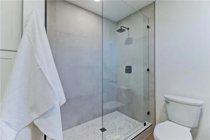 Walk in master shower