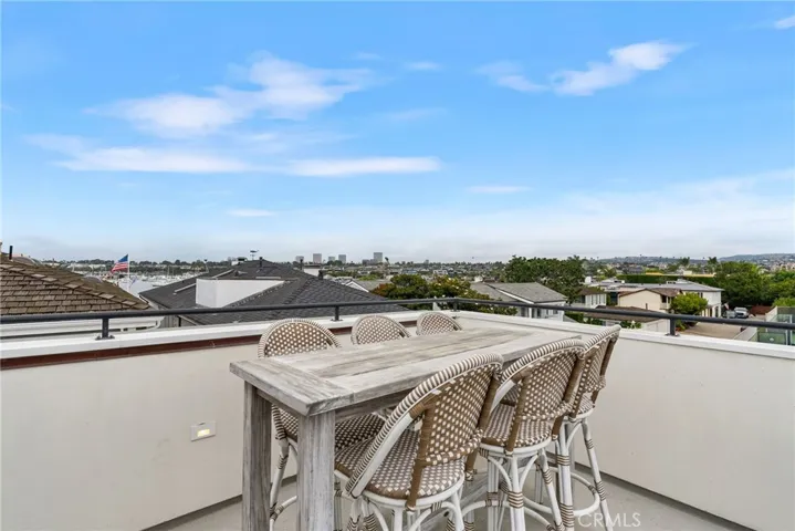 507 L Street, Newport Beach, California 92661