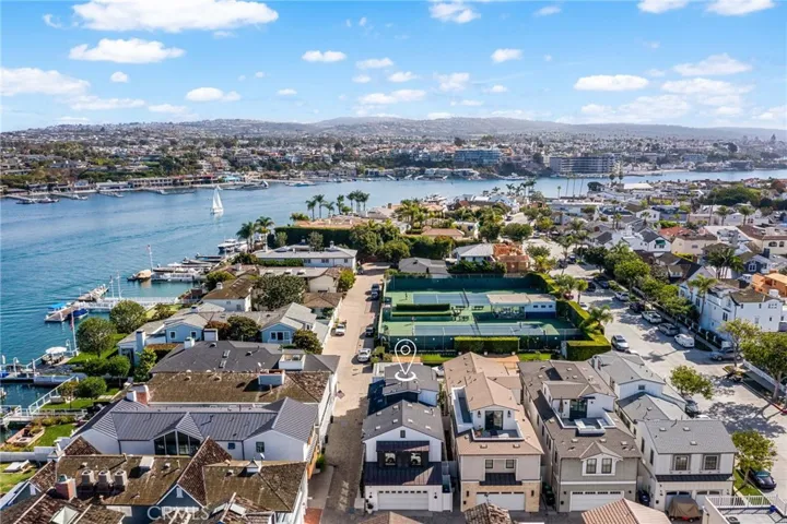 507 L Street, Newport Beach, California 92661