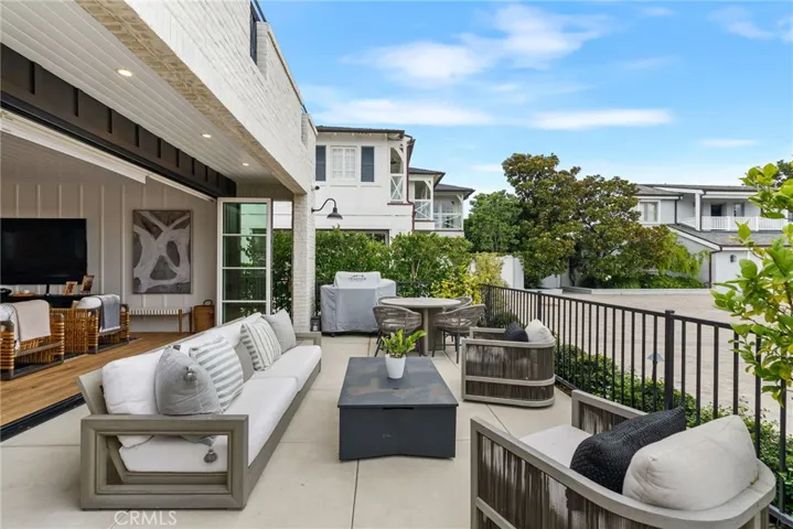 507 L Street, Newport Beach, California 92661