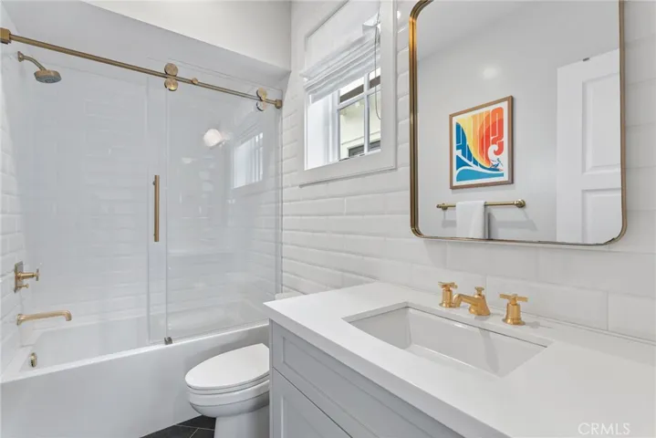 507 L Street, Newport Beach, California 92661