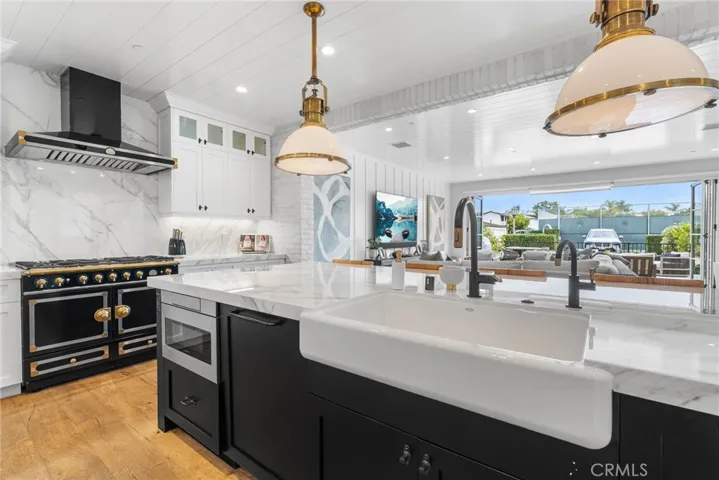 507 L Street, Newport Beach, California 92661
