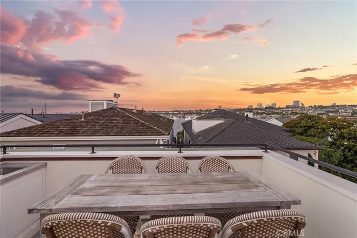 507 L Street, Newport Beach, California 92661
