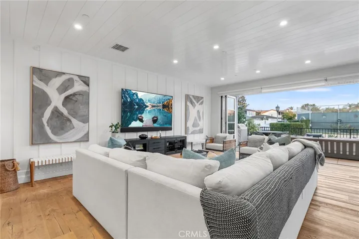 507 L Street, Newport Beach, California 92661