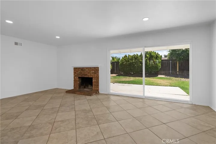 5030 Tophill Place, Riverside, California 92507