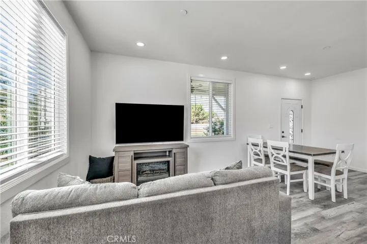43135 Johnston Avenue, Hemet, California 92544