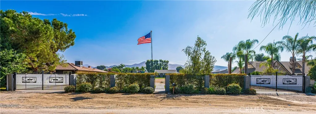 43135 Johnston Avenue, Hemet, California 92544