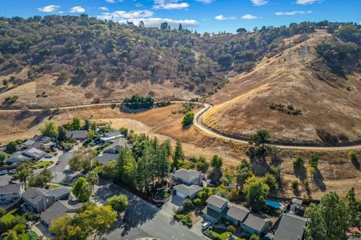 676 Colleen Drive, San Jose, California 95123