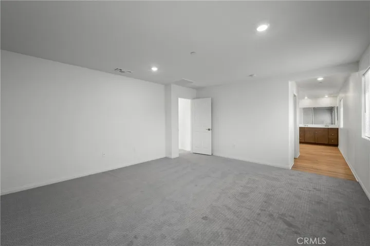 4812 Sicily Drive, Lake Elsinore, California 92530