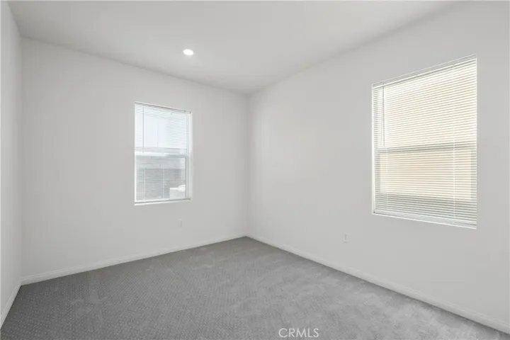 4812 Sicily Drive, Lake Elsinore, California 92530