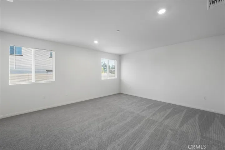 4812 Sicily Drive, Lake Elsinore, California 92530