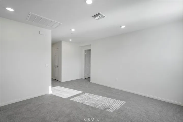 4812 Sicily Drive, Lake Elsinore, California 92530
