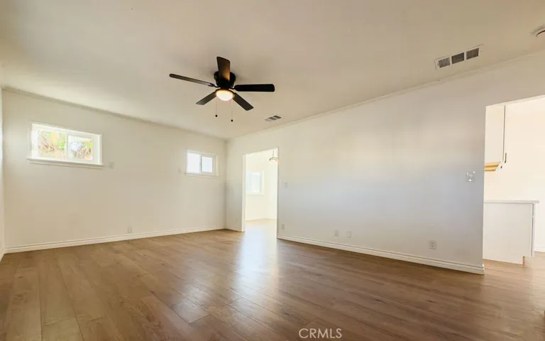 956 Avenue B, Calimesa, California 92320