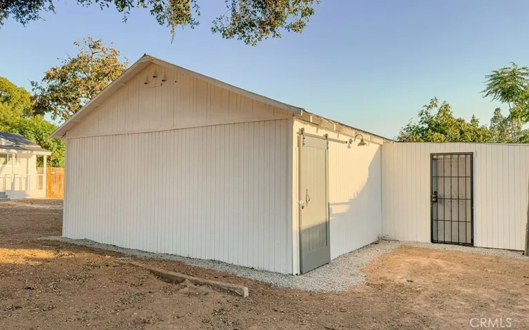 956 Avenue B, Calimesa, California 92320