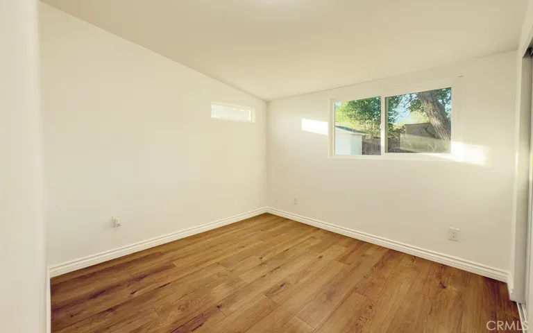 956 Avenue B, Calimesa, California 92320