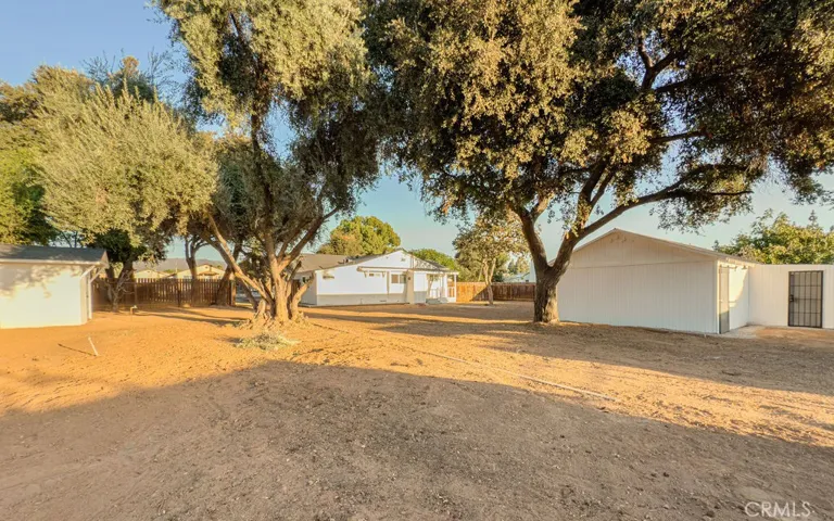 956 Avenue B, Calimesa, California 92320