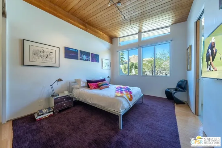 1701 Royal Palm Court, Palm Springs, California 92262