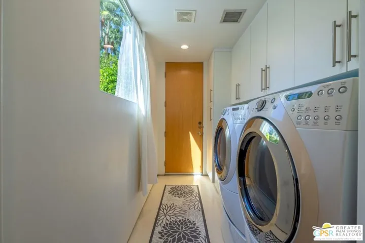 1701 Royal Palm Court, Palm Springs, California 92262