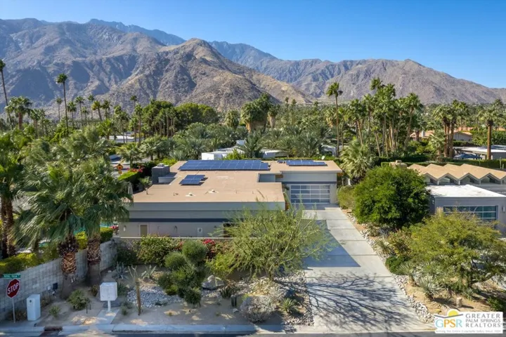 1701 Royal Palm Court, Palm Springs, California 92262