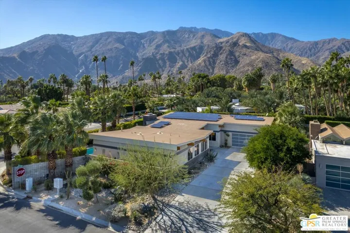 1701 Royal Palm Court, Palm Springs, California 92262