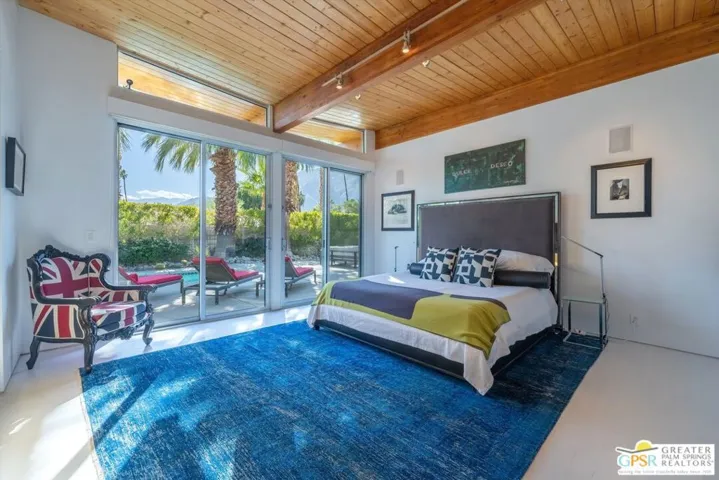 1701 Royal Palm Court, Palm Springs, California 92262