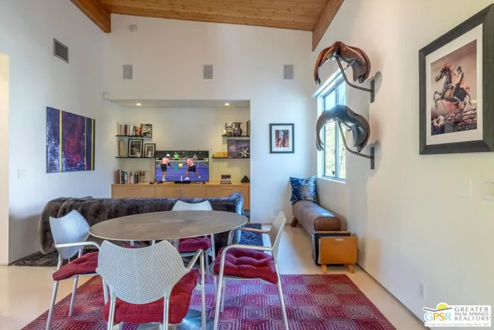 1701 Royal Palm Court, Palm Springs, California 92262