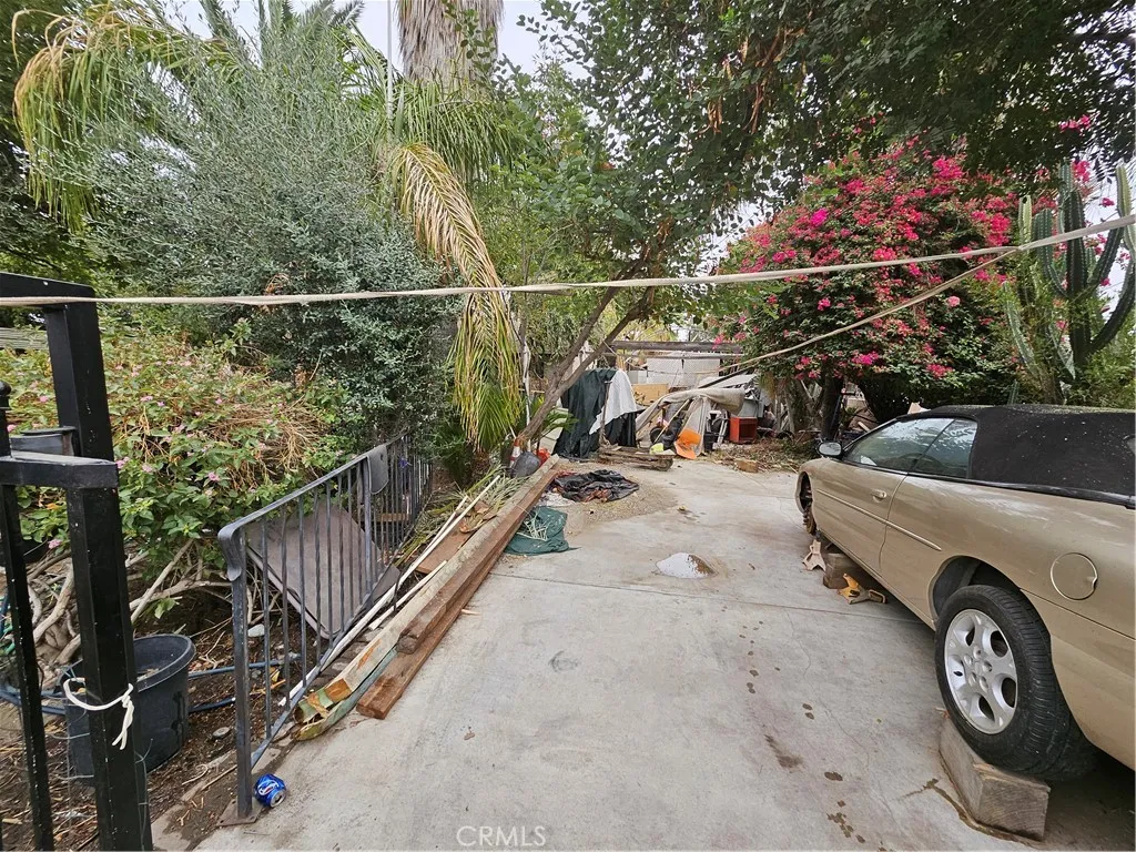 566 E Santa Fe Street, San Bernardino, California 92408 home-pic-7