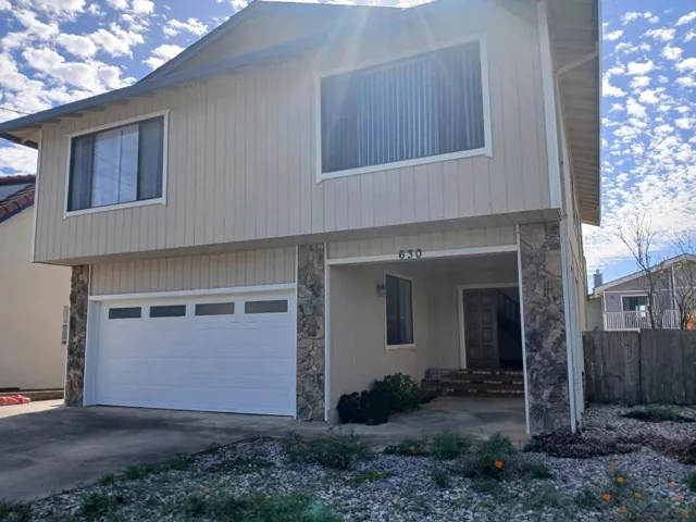 630 Buena Vista Street, Moss Beach, California 94038